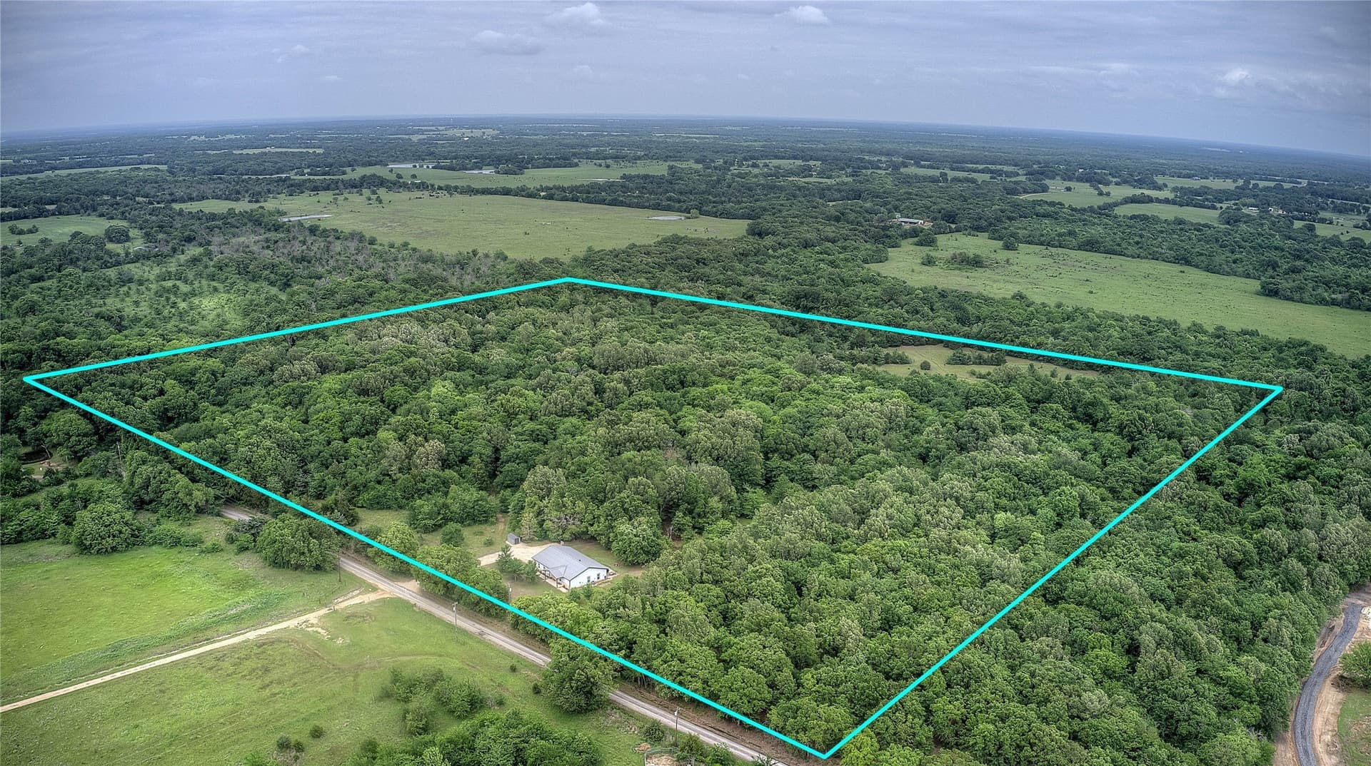 42.43 acres in Hopkins County
