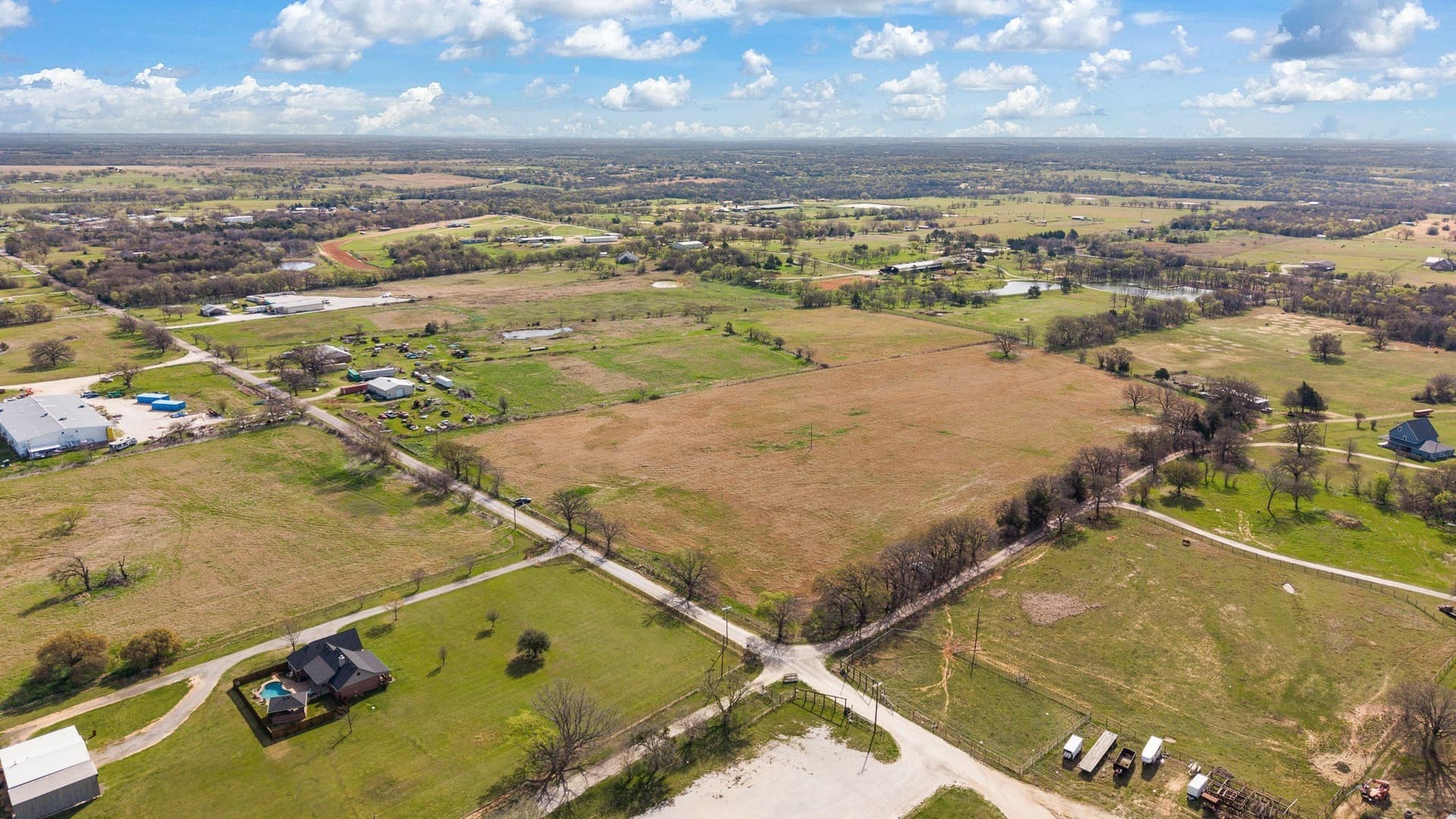 10.1 acres in Johnson County