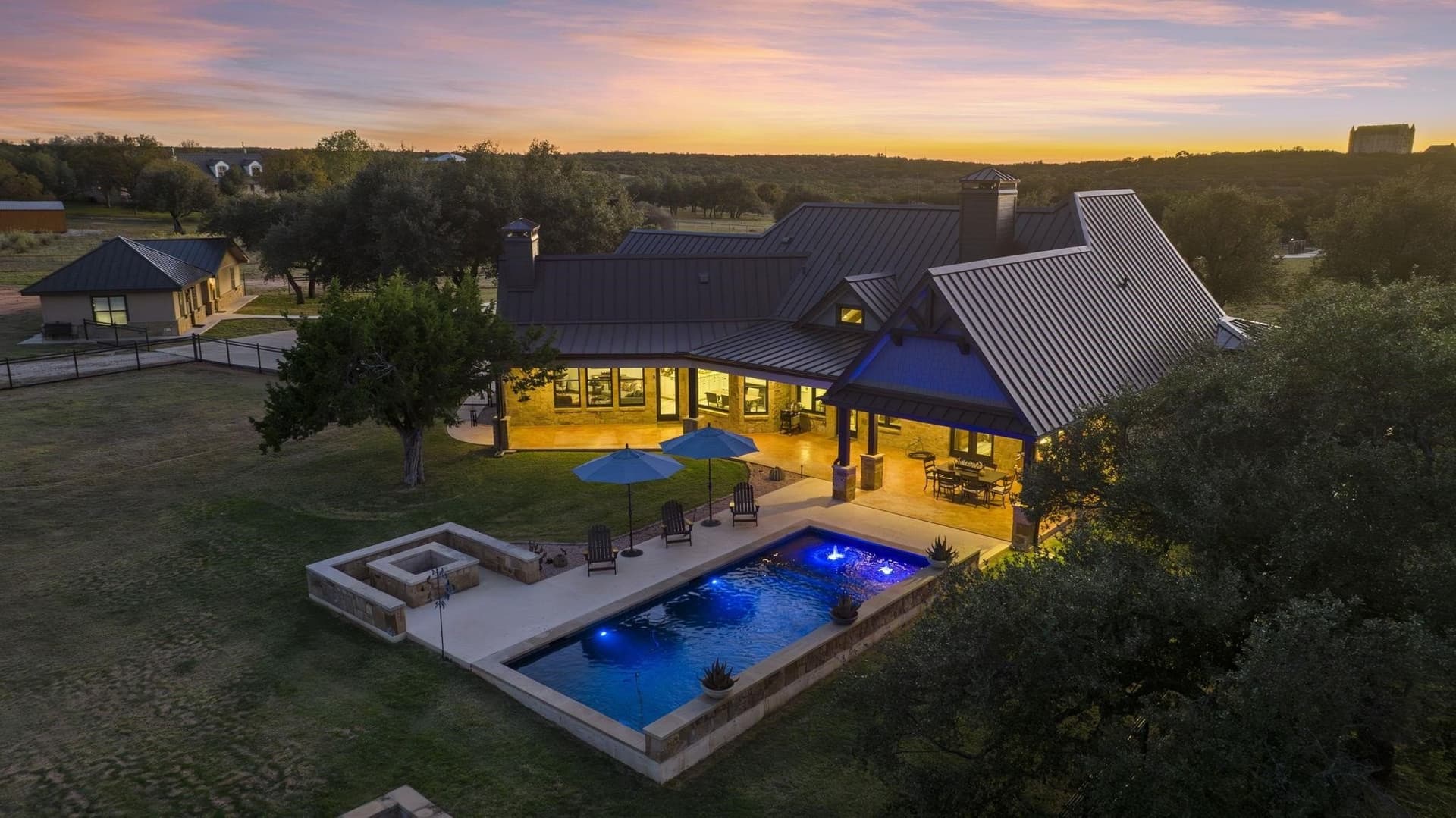 15 acres in Burnet County
