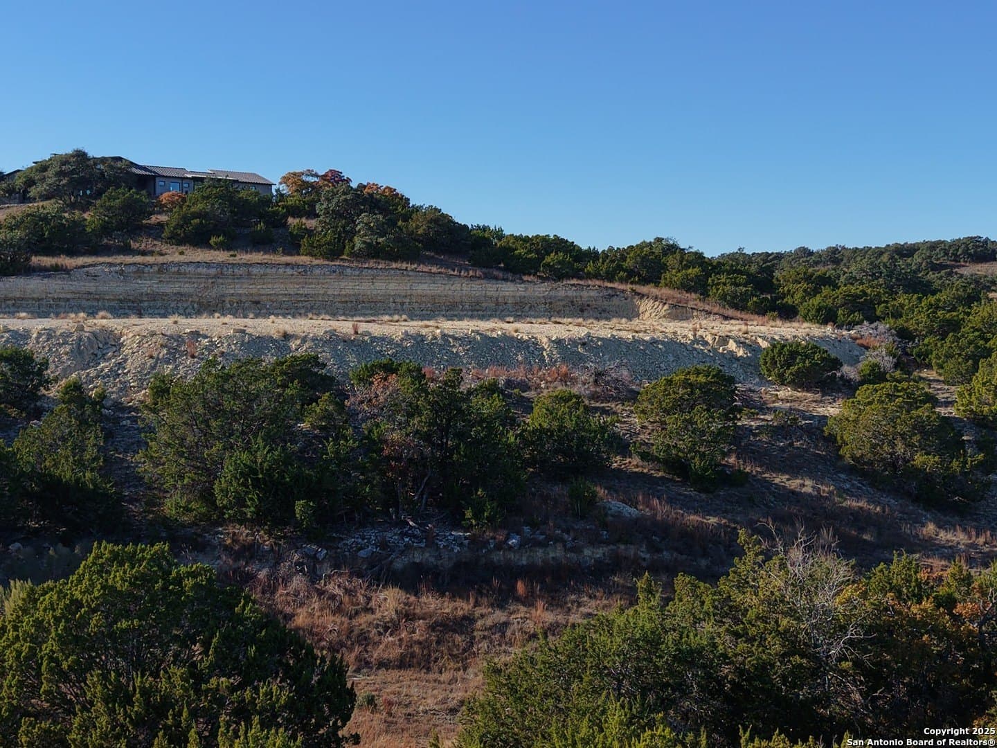 5.5 acres in Blanco County