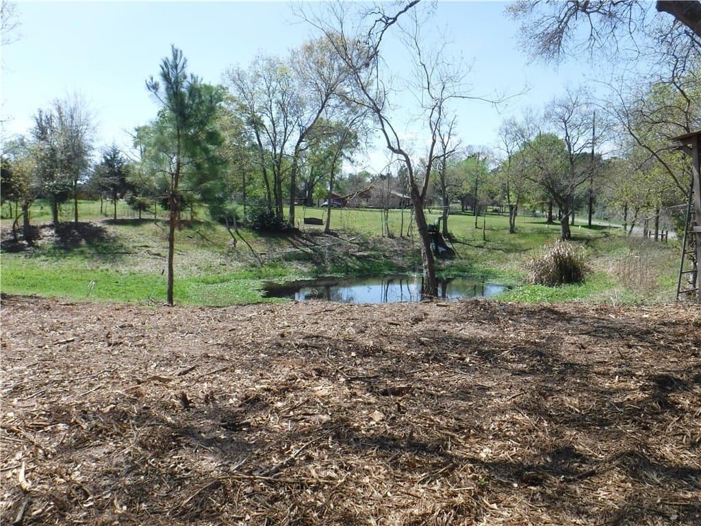 8 acres in AUSTIN County