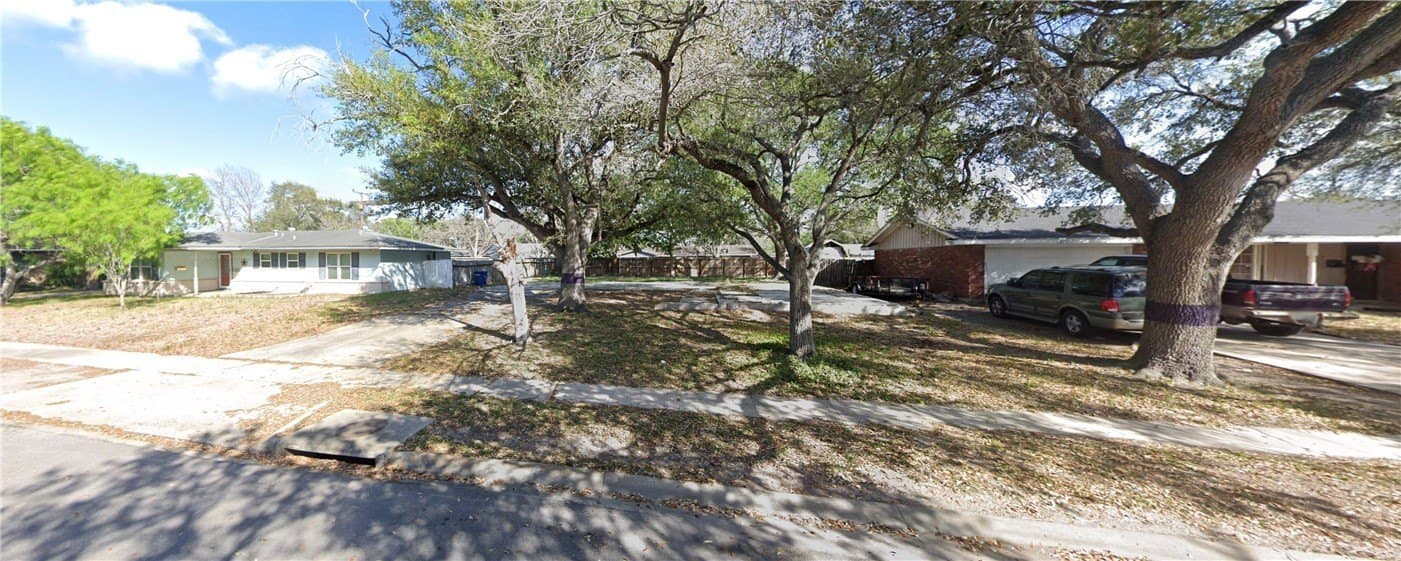 0.18 acres in Nueces County