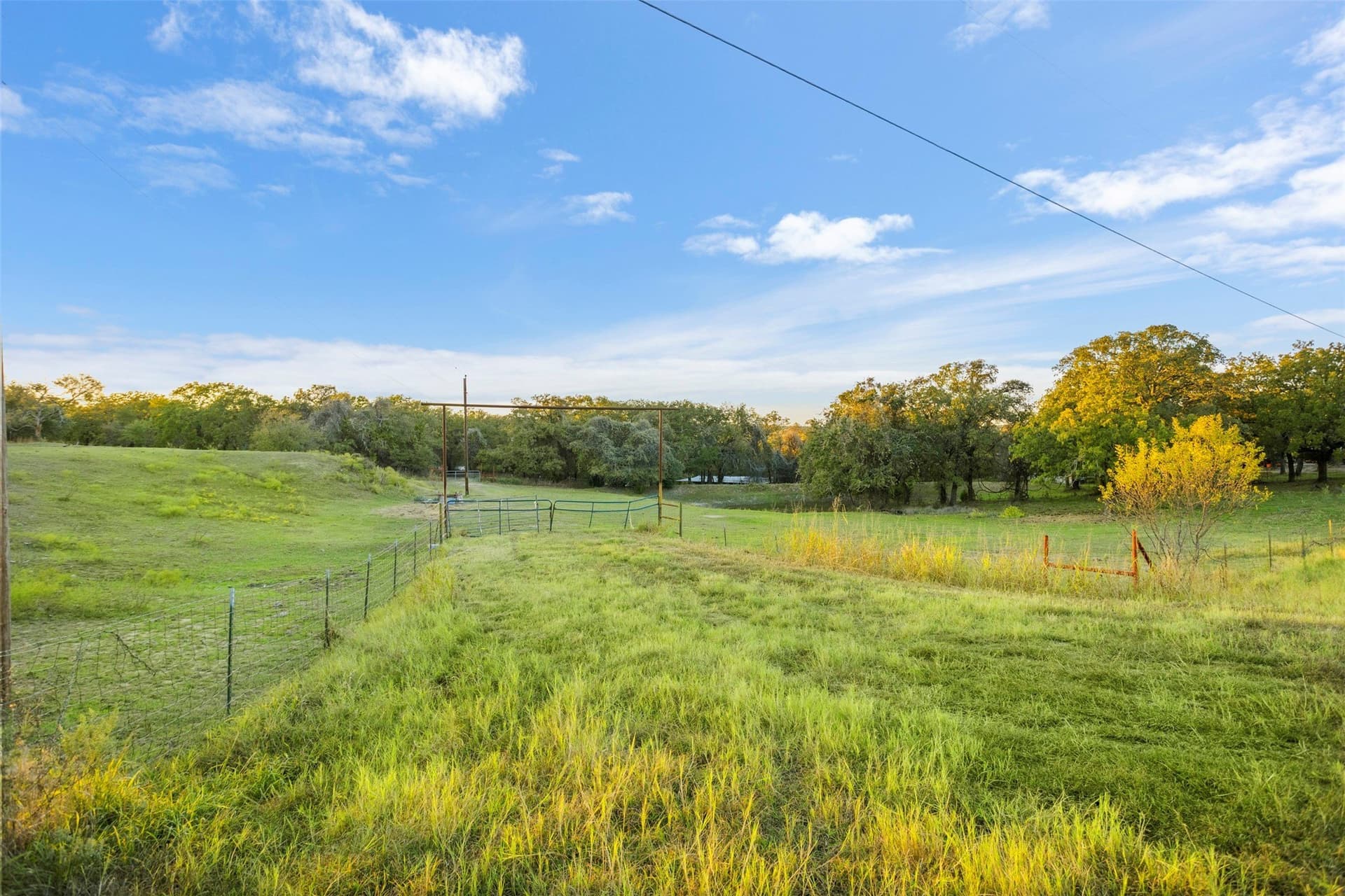 10.01 acres in Wise County