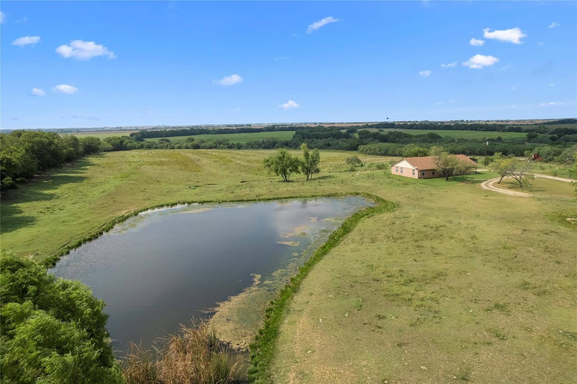 52.5 acres in Hill County
