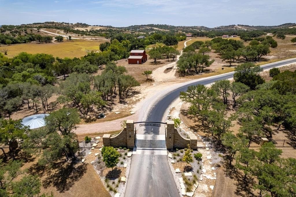 5 acres in Blanco County