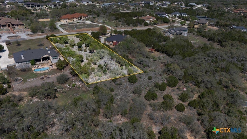1.09 acres in Comal County