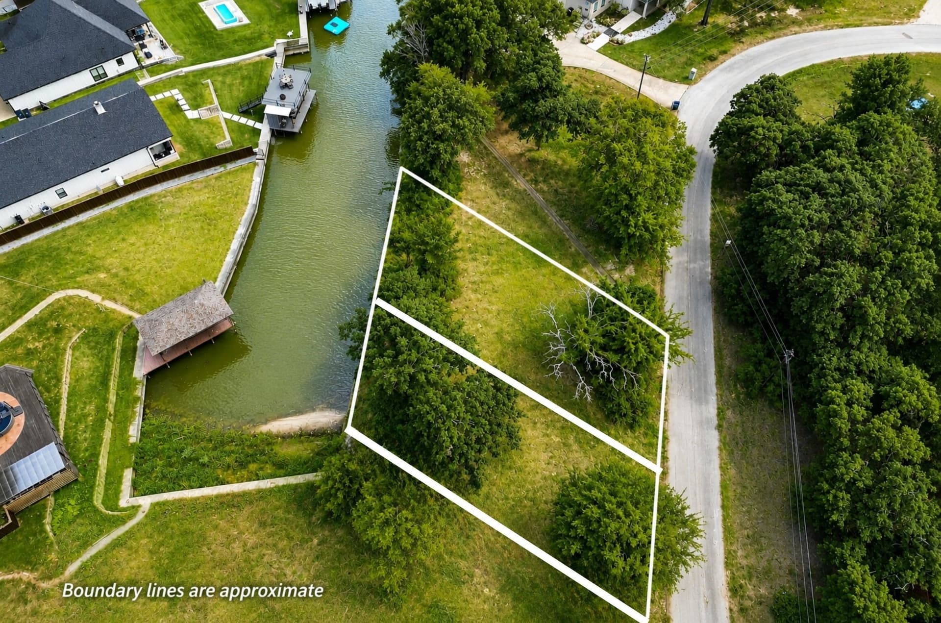 0.22 acres in Henderson County