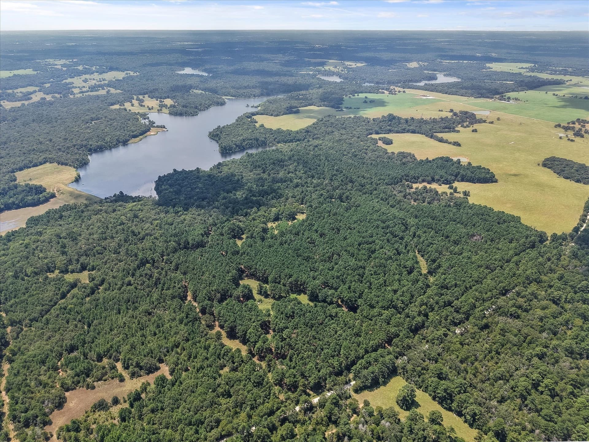 25.74 acres in Freestone County
