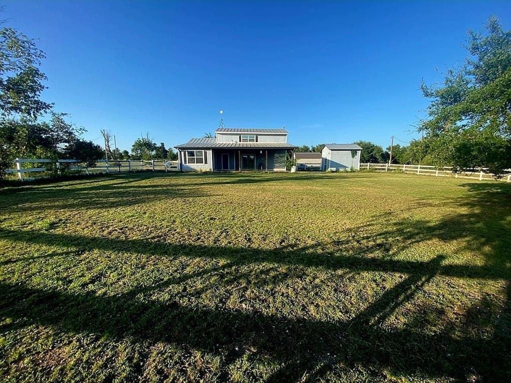 10.45 acres in Gillespie County