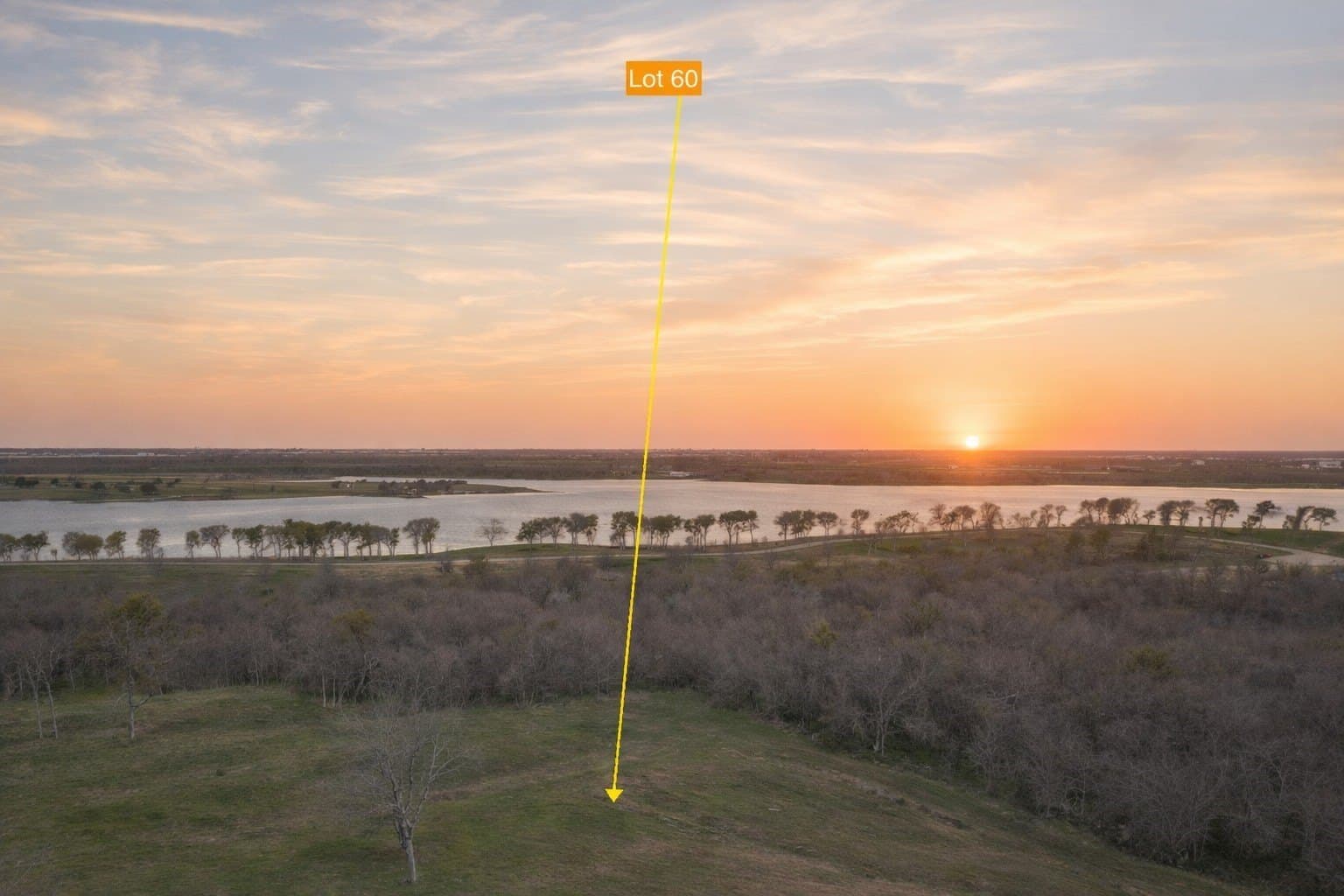 3.04 acres in Navarro County