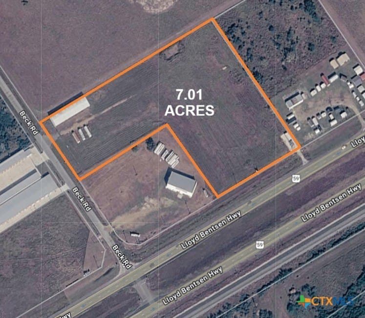 7.01 acres in Victoria County