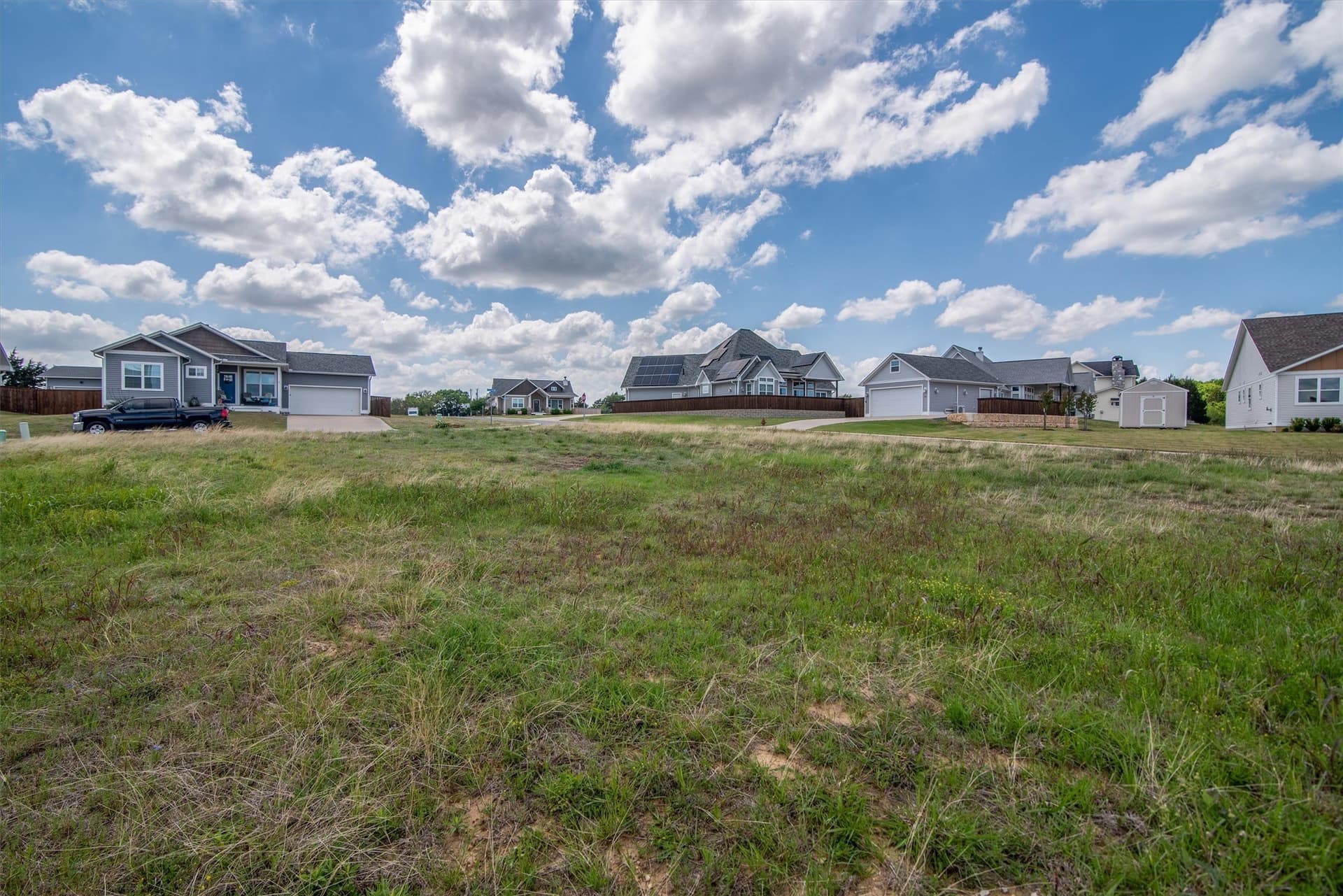 0.3 acres in Grayson County