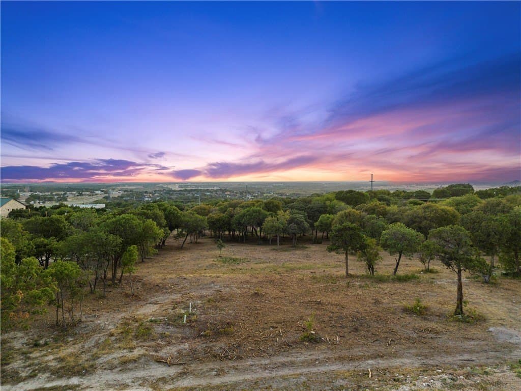 0.34 acres in McLennan County