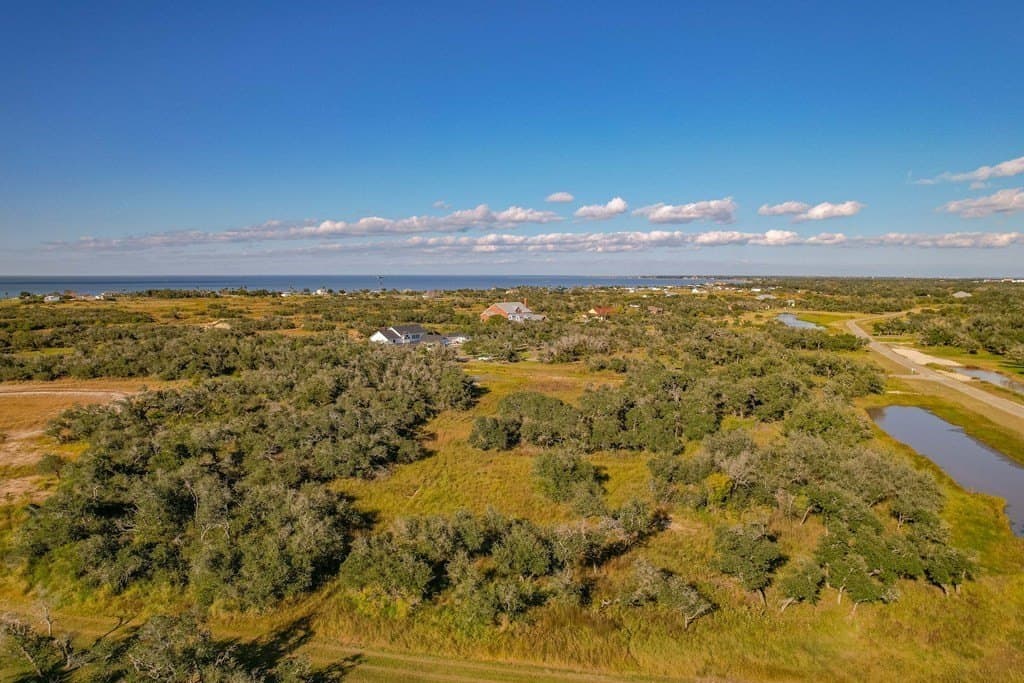 5.02 acres in Aransas County