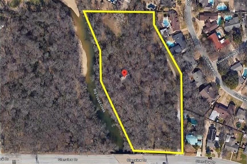 5.72 acres in Tarrant County