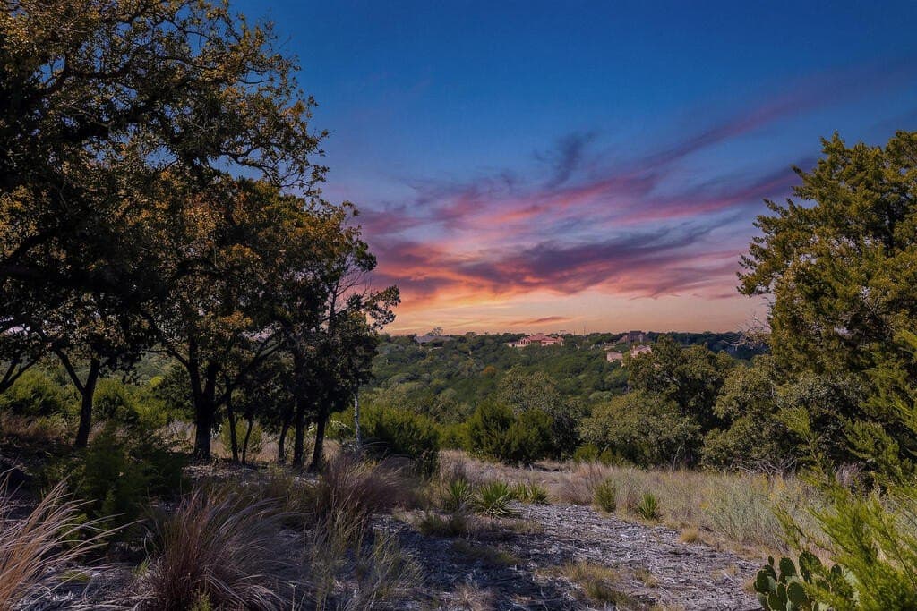 2.88 acres in Kerr County