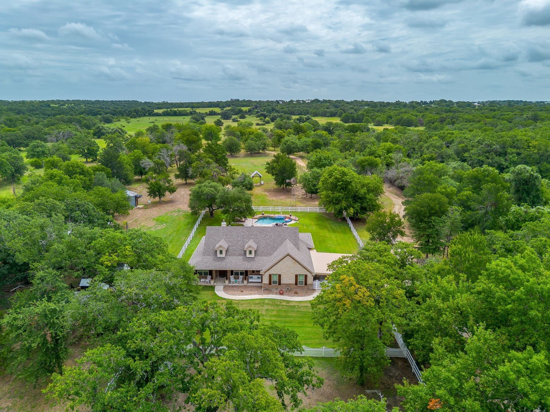 18.18 acres in Parker County