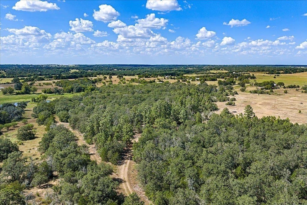14.69 acres in Fayette County