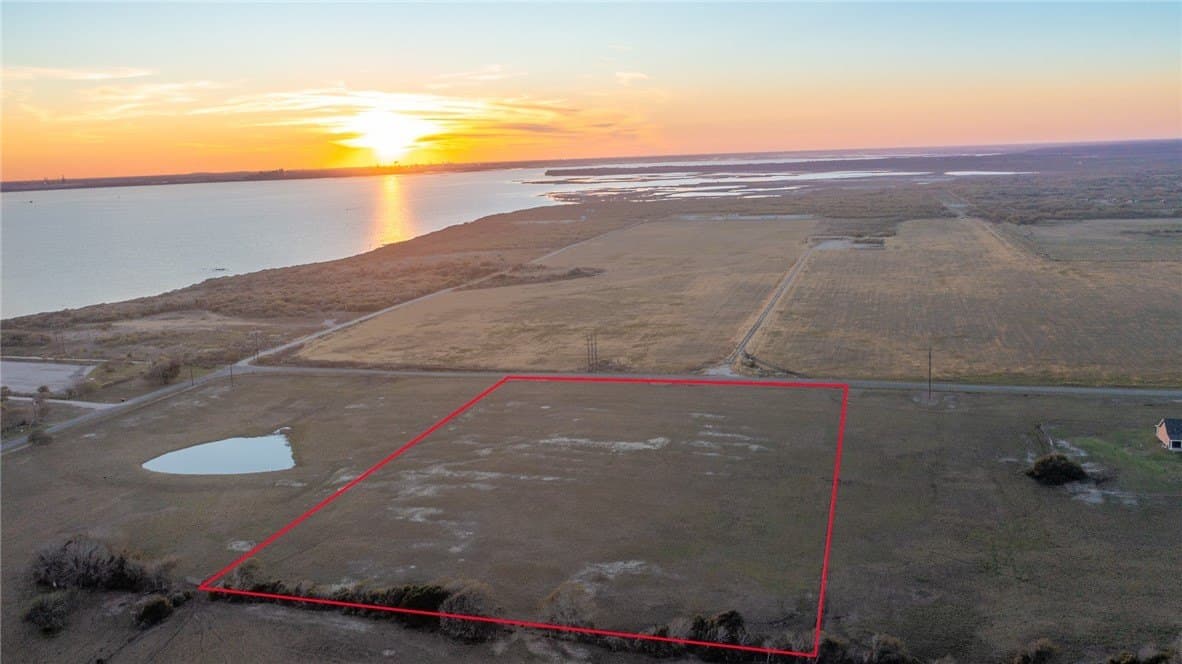 6.67 acres in San Patricio County