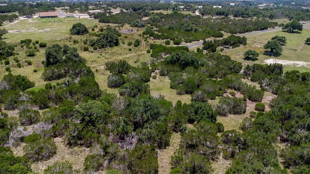 8.02 acres in Kerr County