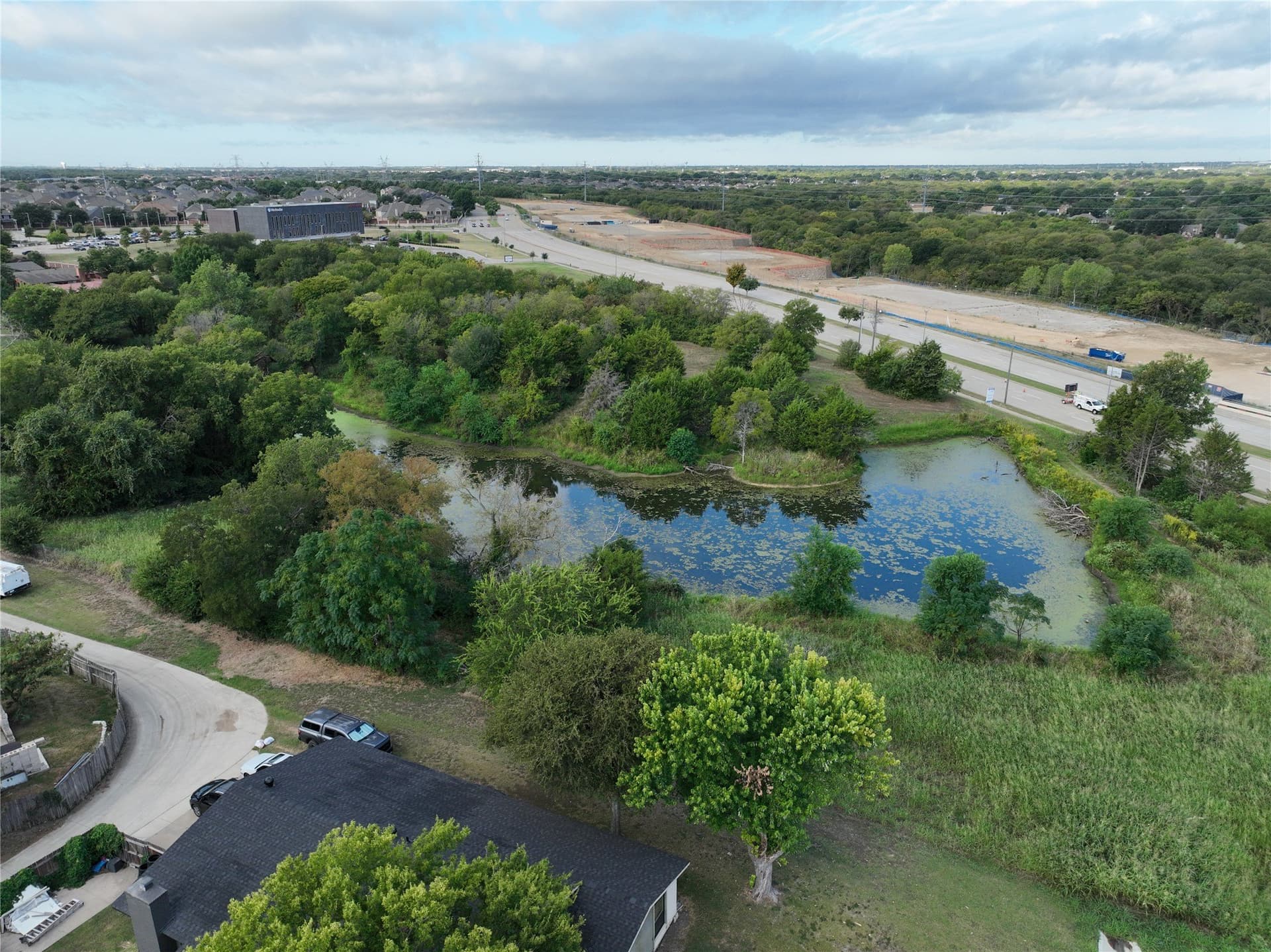 6.7 acres in Dallas County