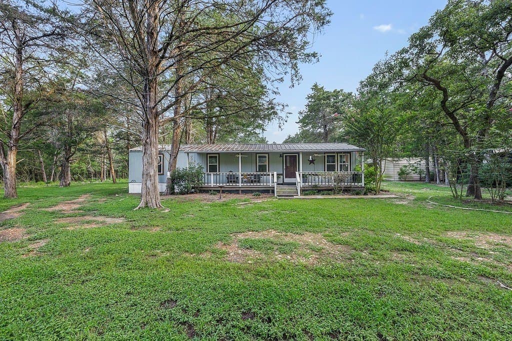 22 acres in Lee County