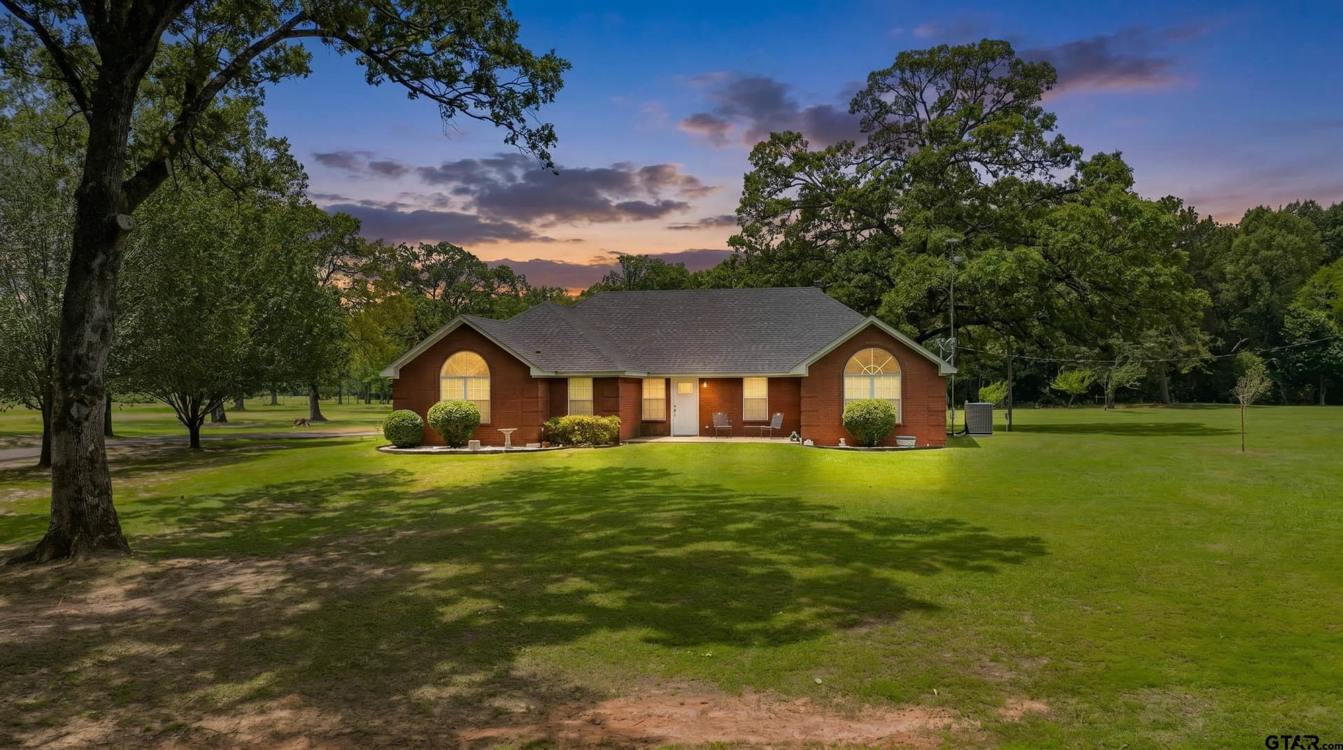 28 acres in Titus County