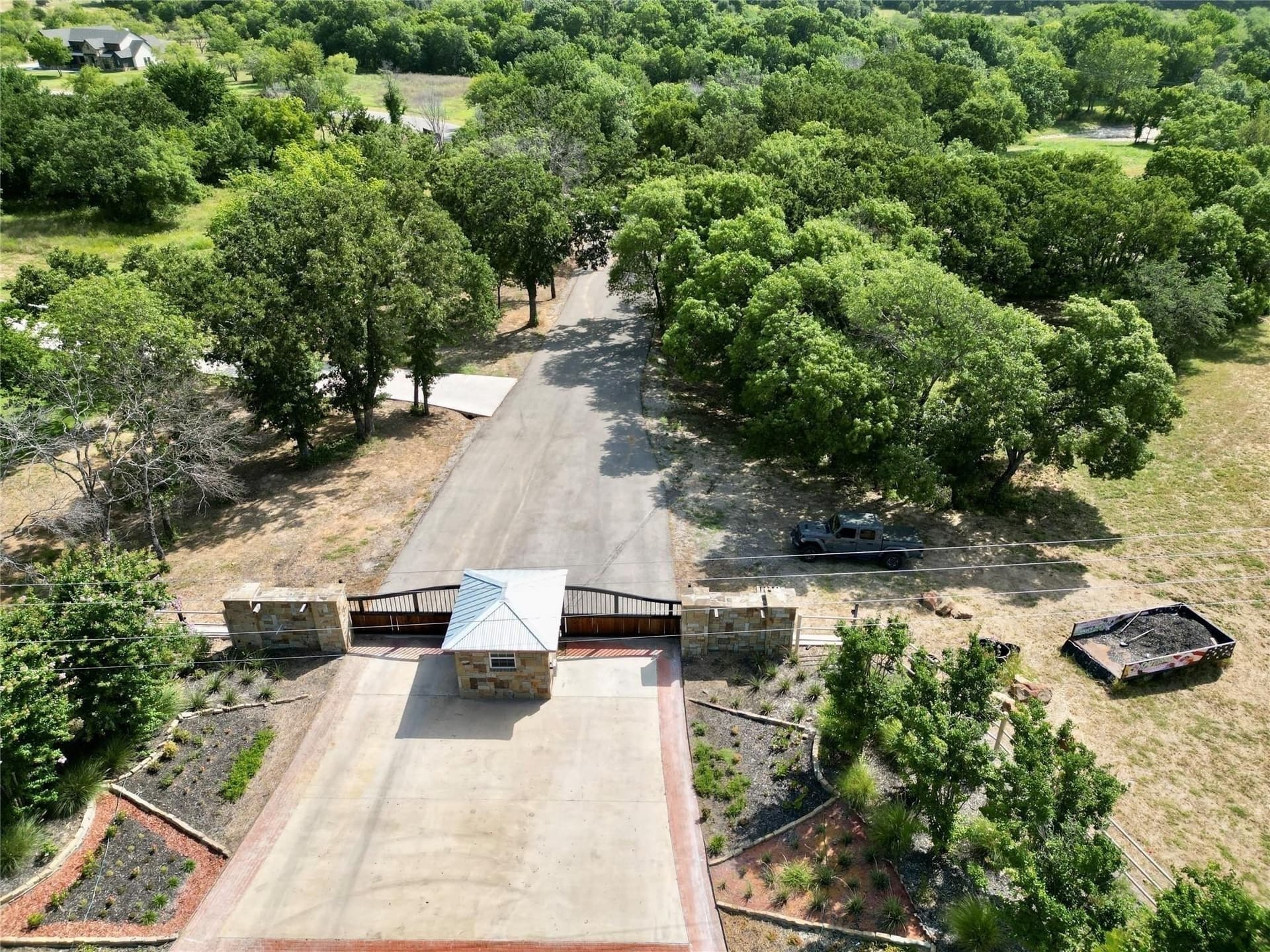 2.1 acres in Parker County