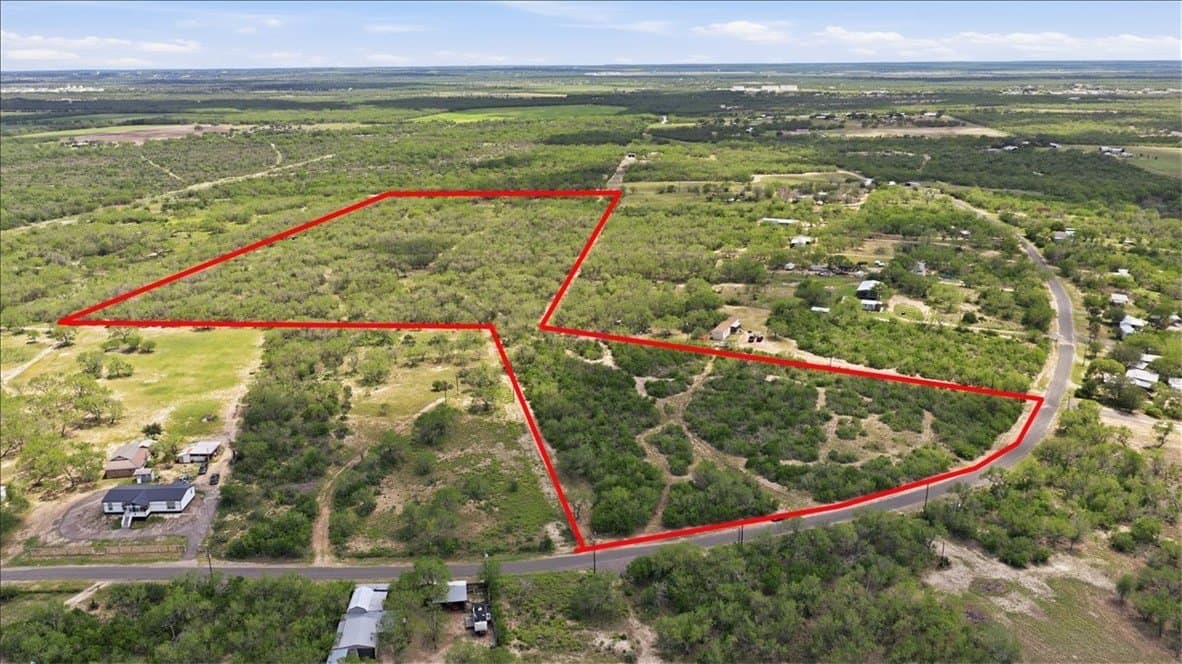 22.28 acres in Live Oak County