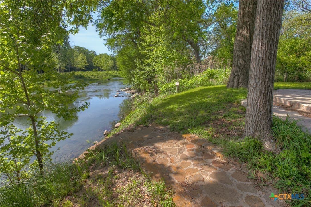 1 acres in Comal County