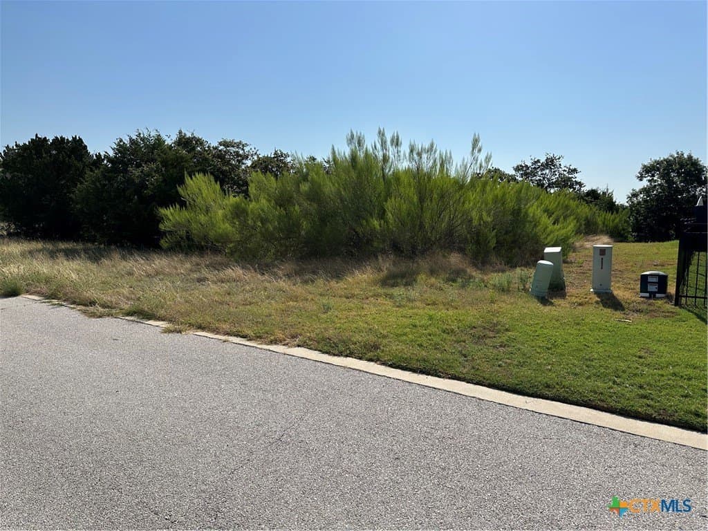 0.8 acres in Bell County