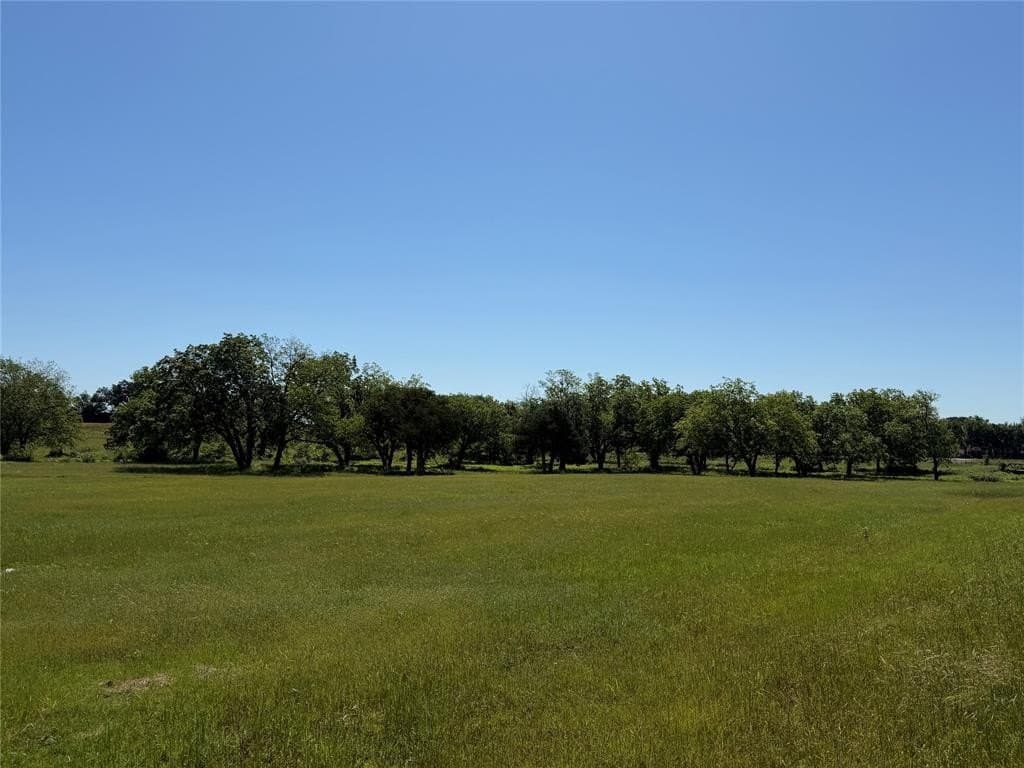 13 acres in Grayson County