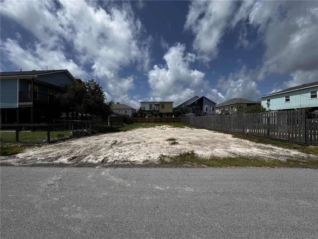 0.12 acres in Nueces County