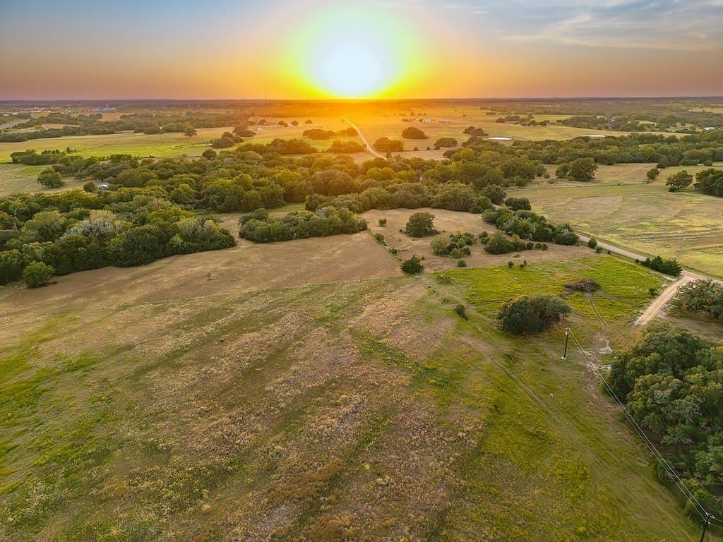 11 acres in Fayette County