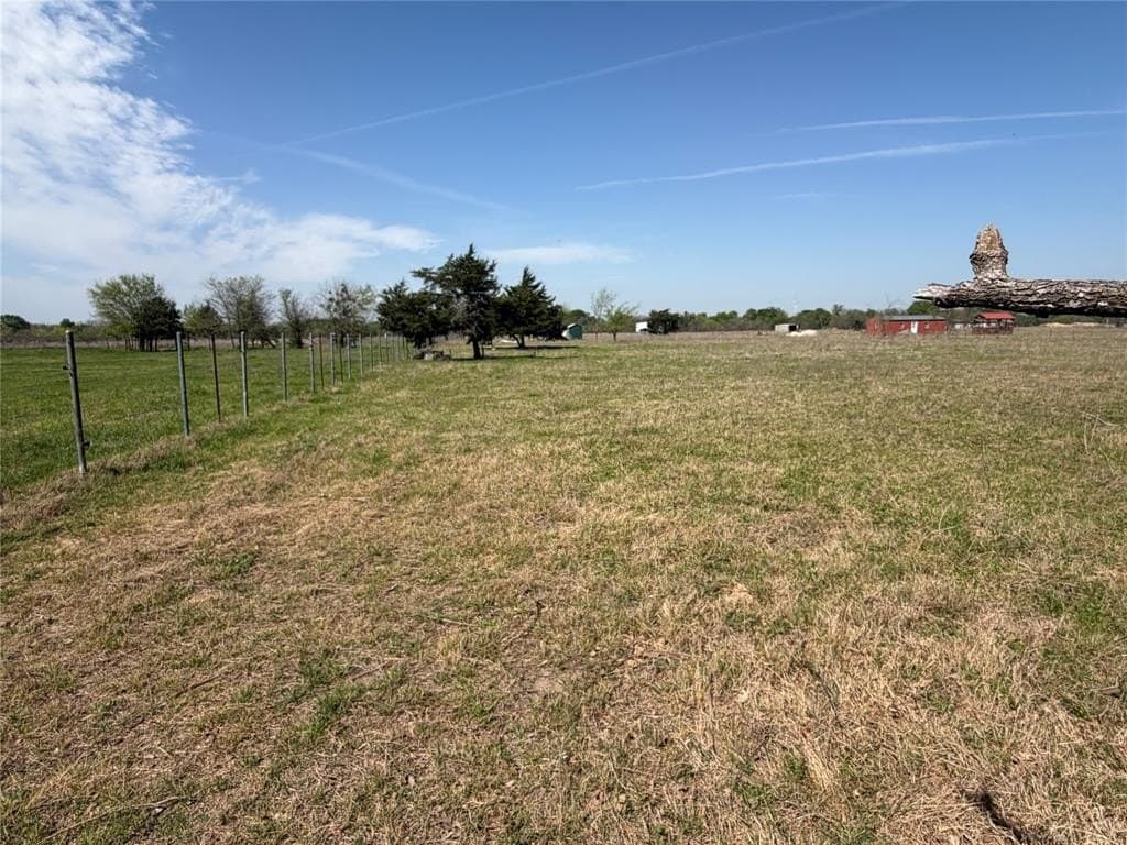 5 acres in Kaufman County