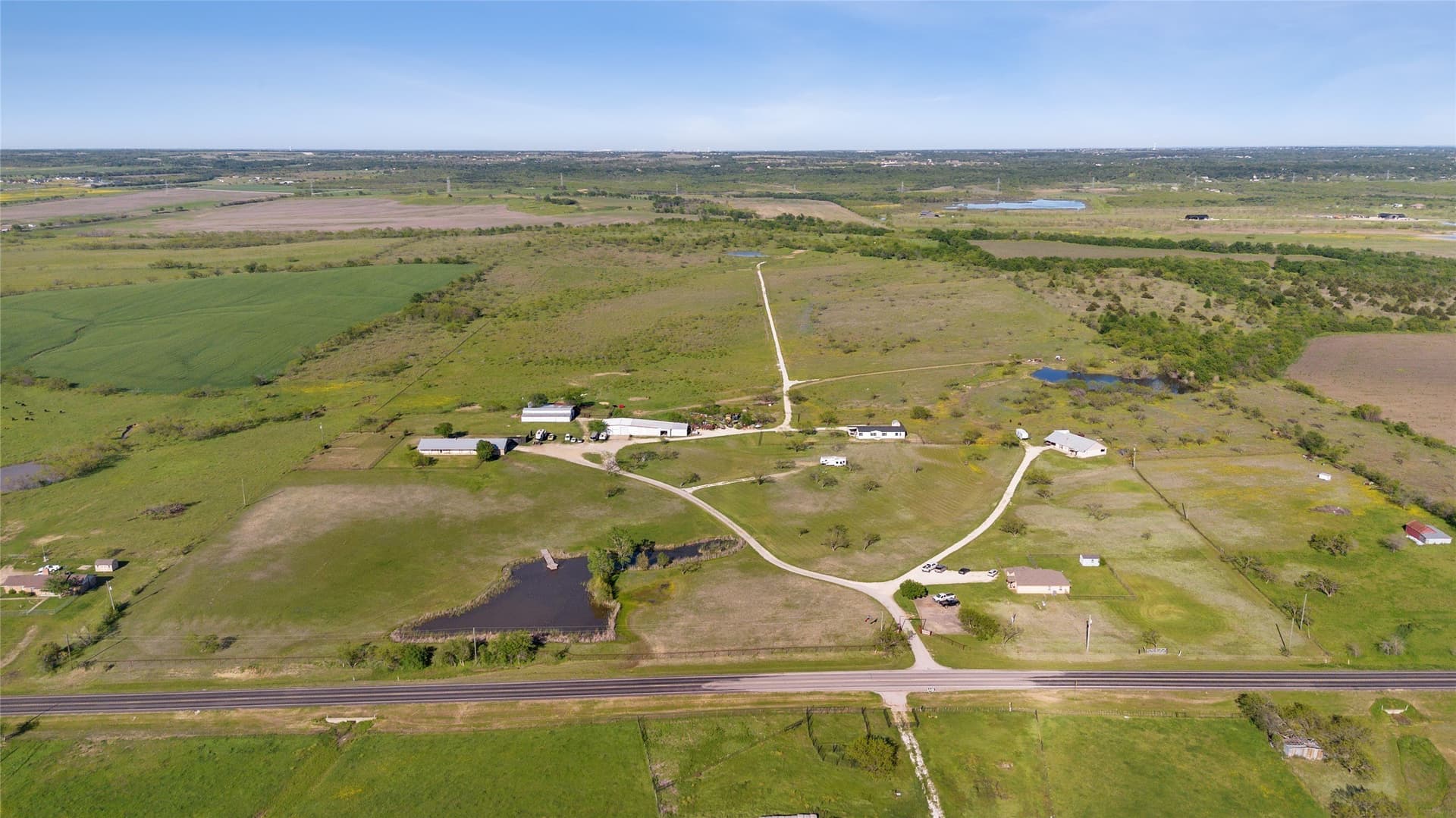 135.87 acres in Ellis County
