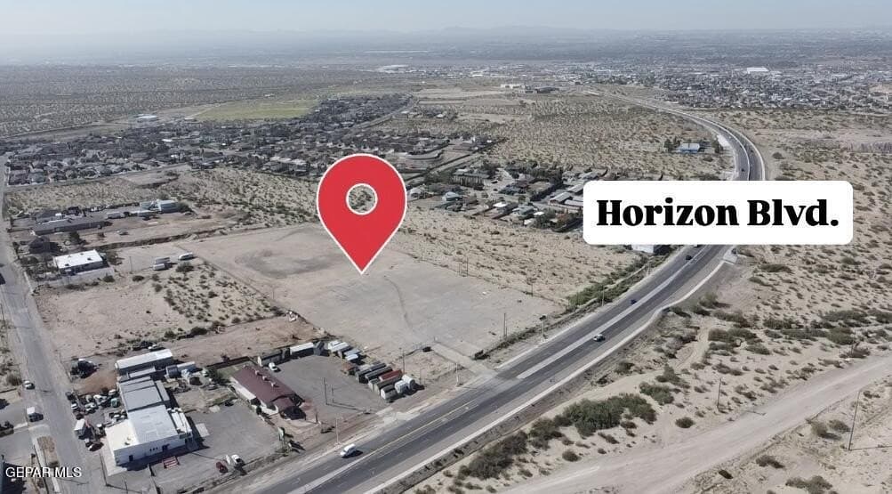 5.85 acres in El Paso County