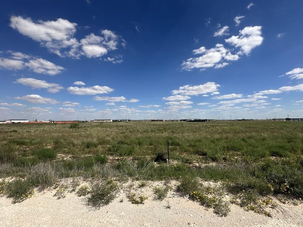 Private Rd 211-N lot: 18