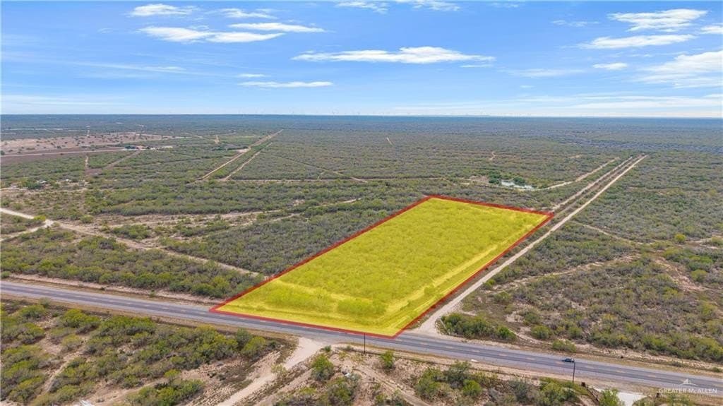 13 acres in Webb County