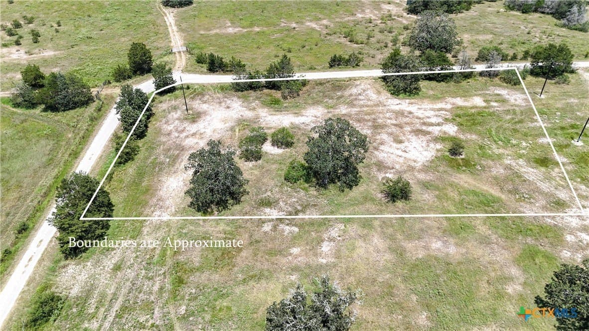 1.08 acres in Bastrop County