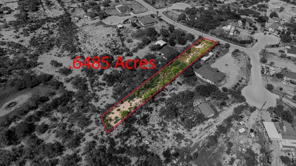 0.65 acres in Maverick County