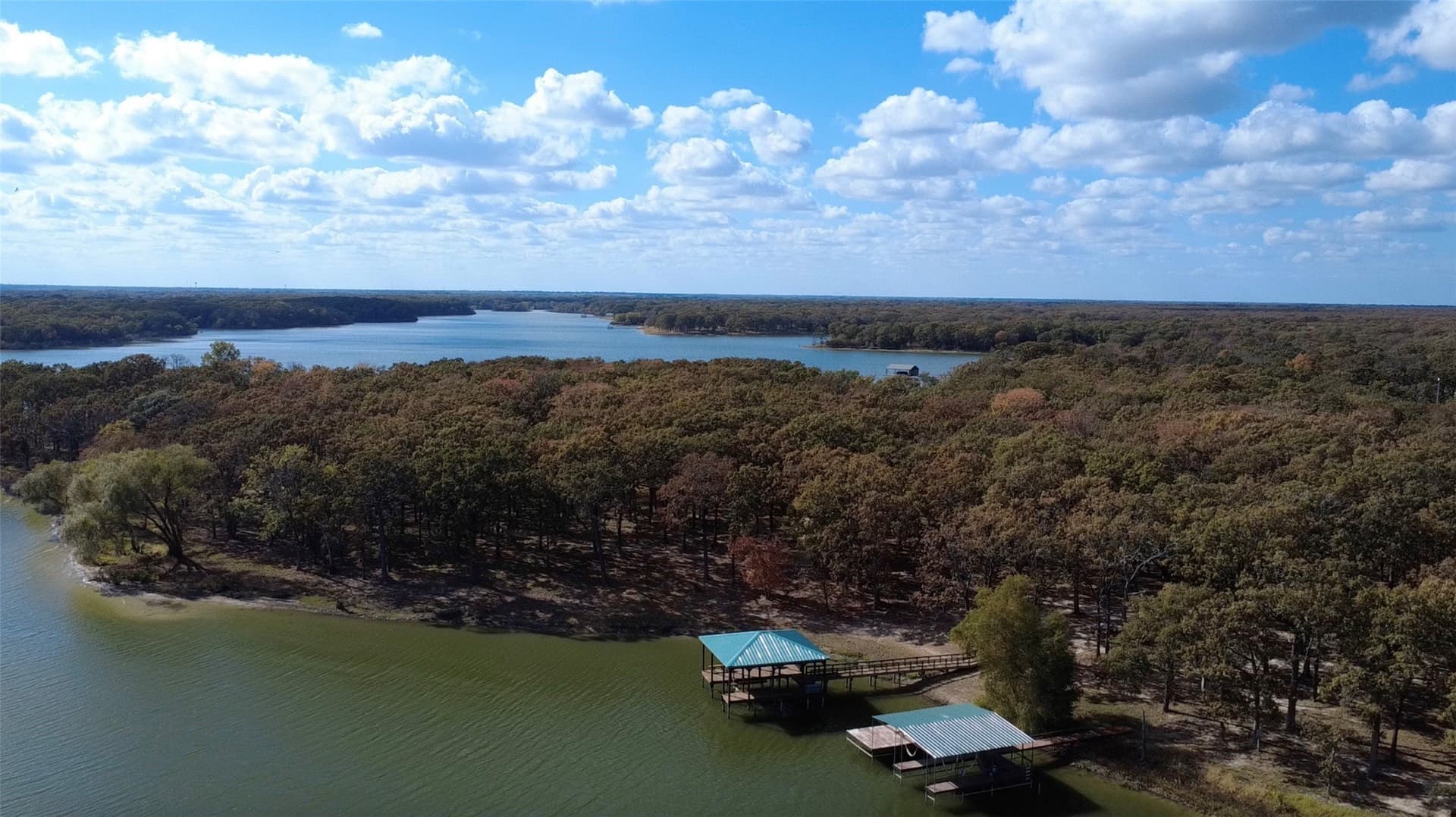 2.5 acres in Hunt County