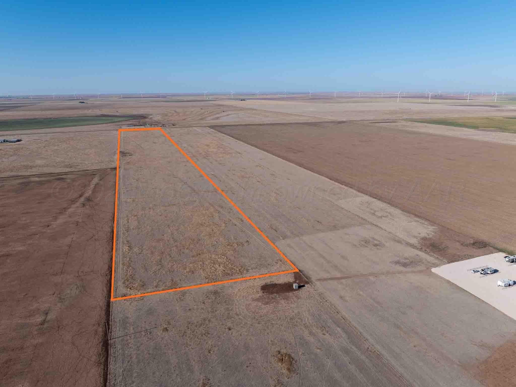 22 acres in Carson County