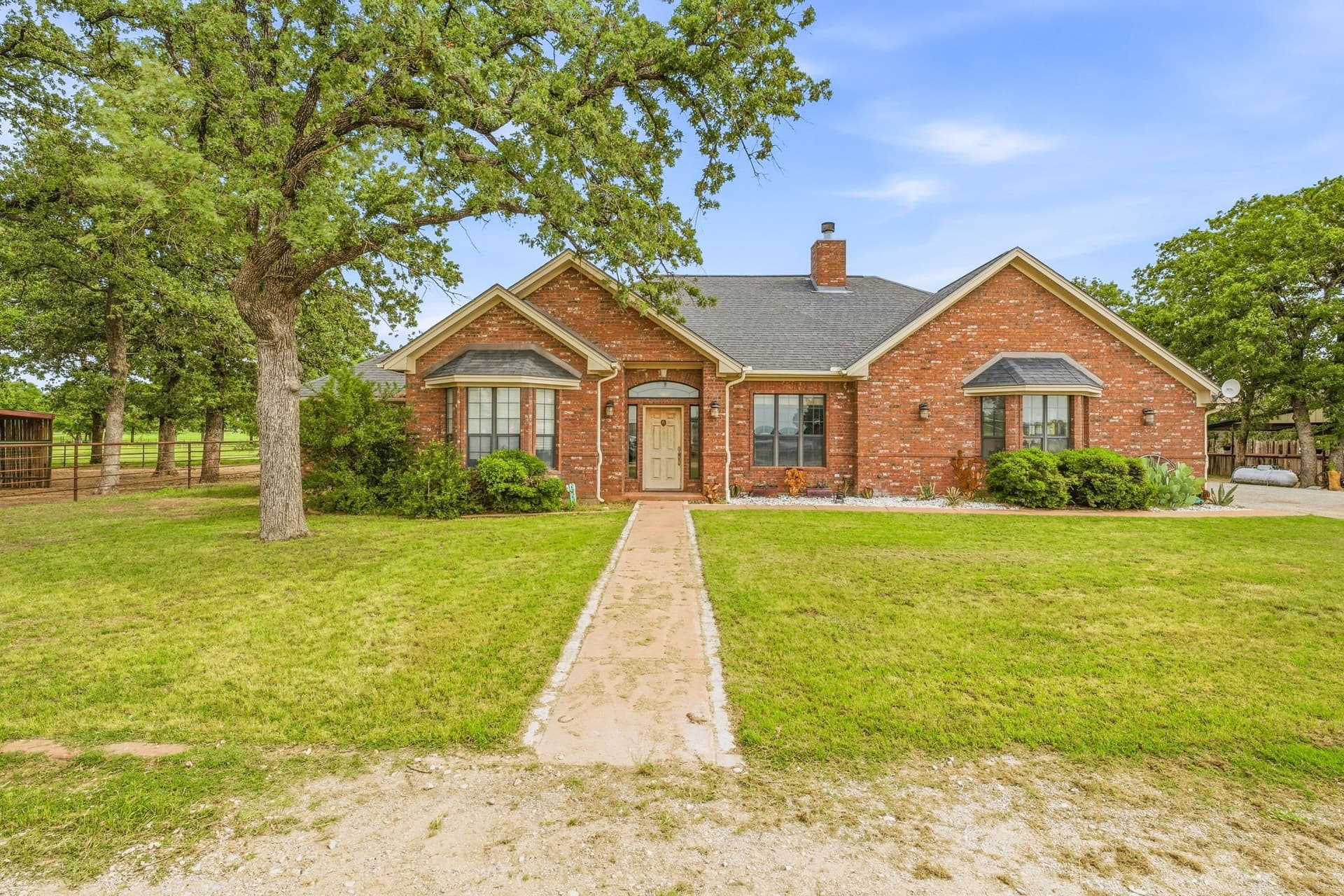 13.75 acres in Erath County