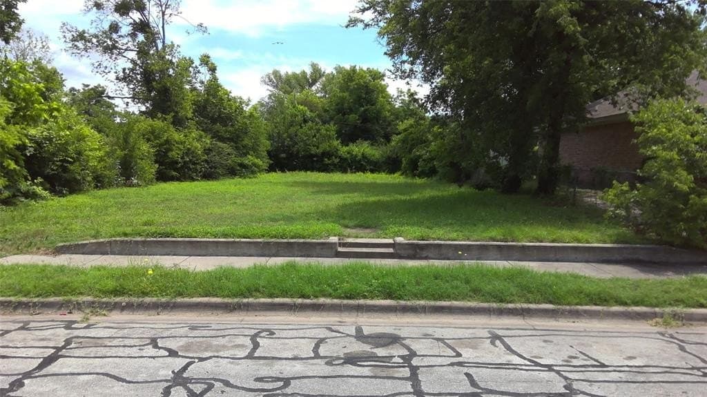 0.14 acres in McLennan County