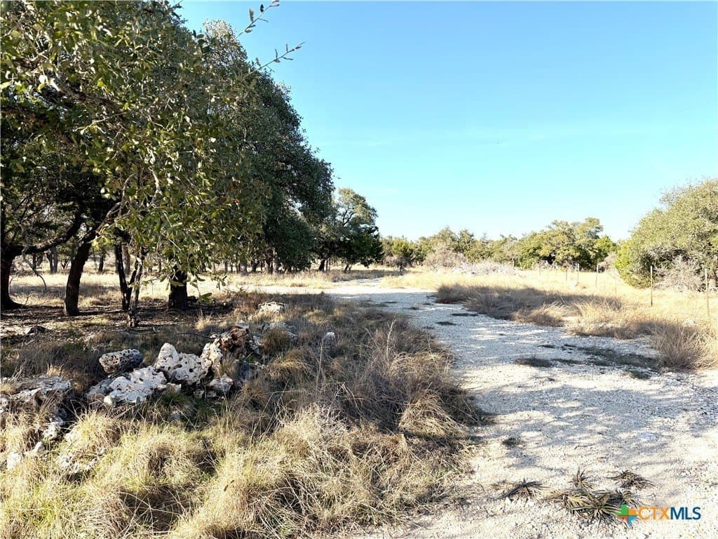 6.13 acres in Williamson County