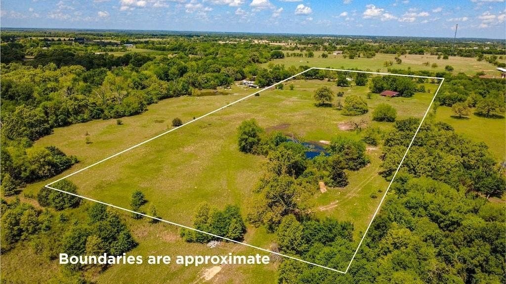 6.43 acres in Hopkins County