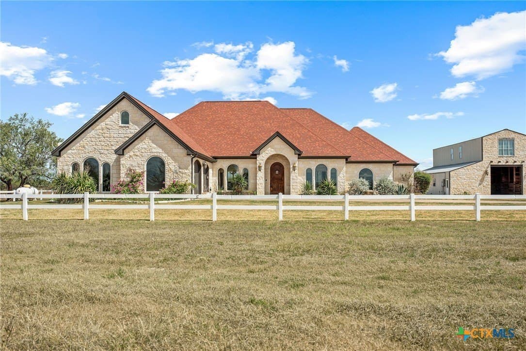 36.65 acres in Victoria County