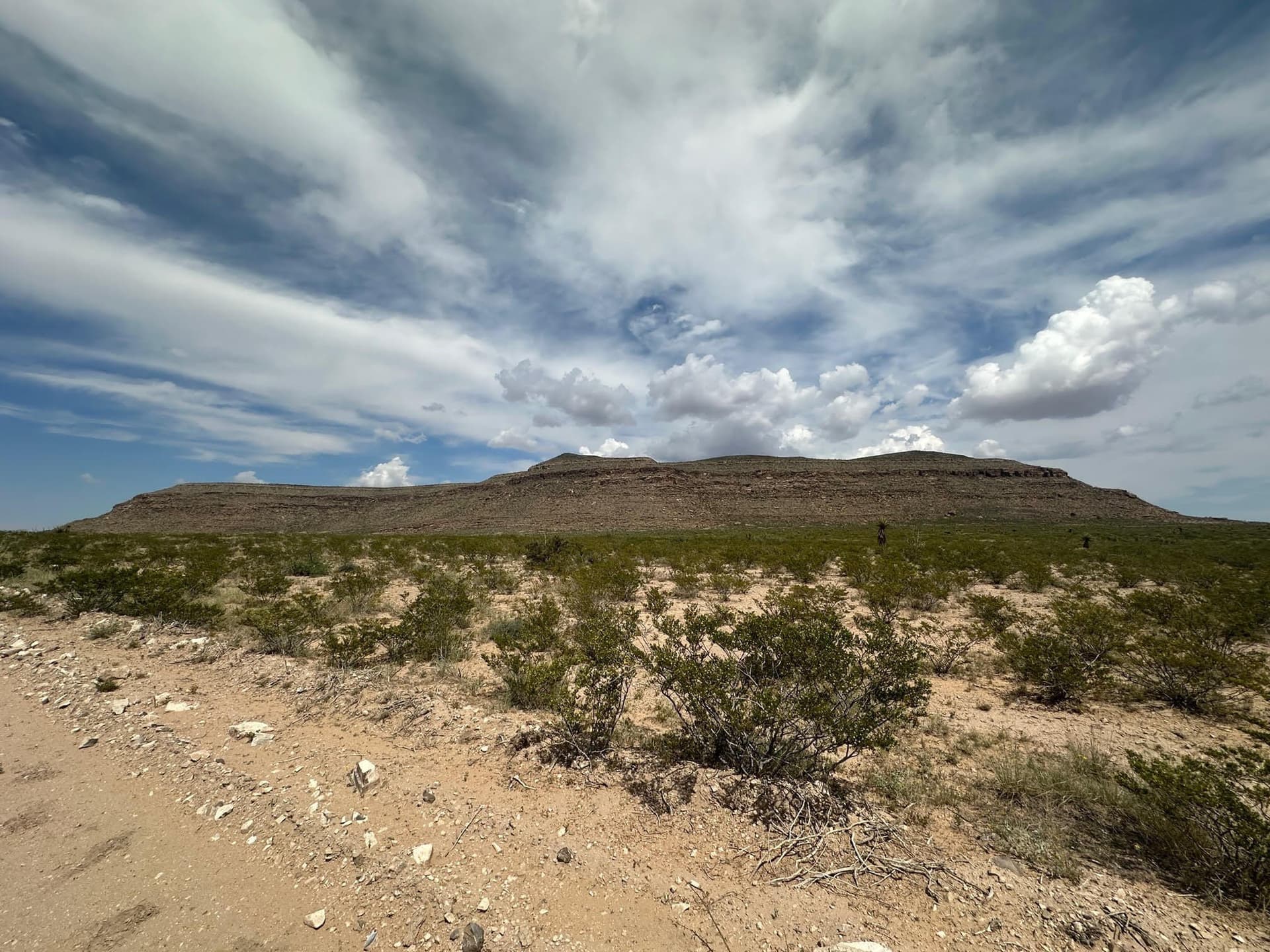 10.01 acres in Hudspeth County