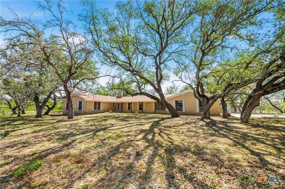38.55 acres in Medina County